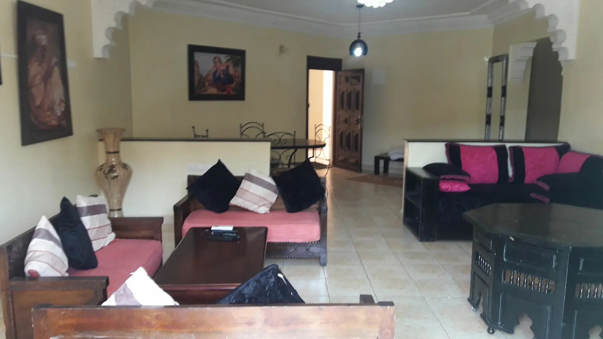 Appartement 1 Residence Manis Marrakech contacts